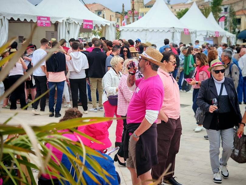 Just’Rosé a affiché complet le week-end dernier à Sanary et une femme a perdu les eaux lors du festival