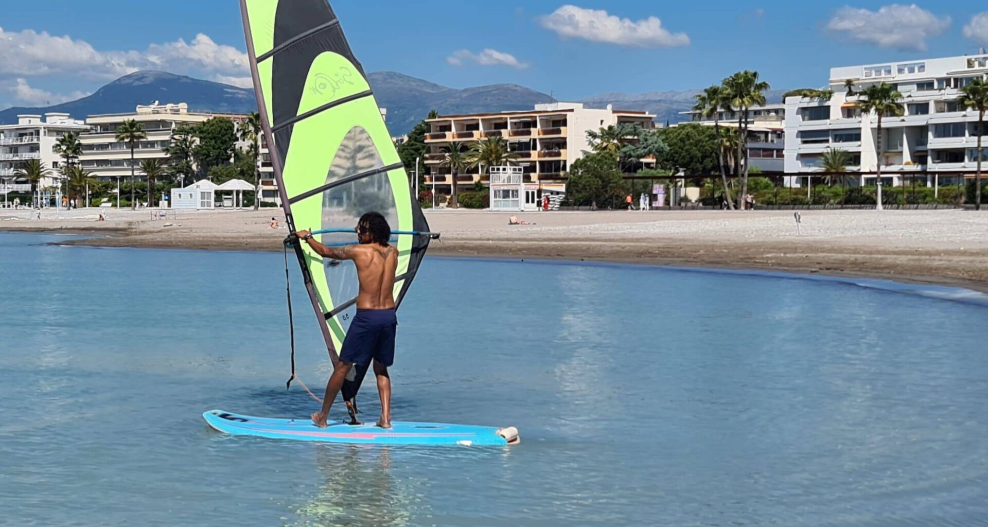 La navigation rouverte, mais la baignade encore et toujours interdite à Saint-Laurent-du-Var