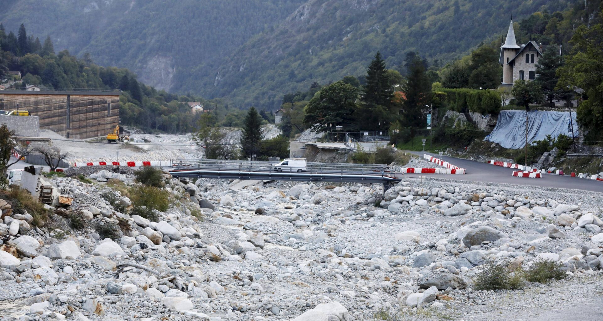 "Ce n’est pas un problème financier": la Métropole de Nice s’explique sur les nouveaux retards dans la reconstruction des ponts de la Vésubie