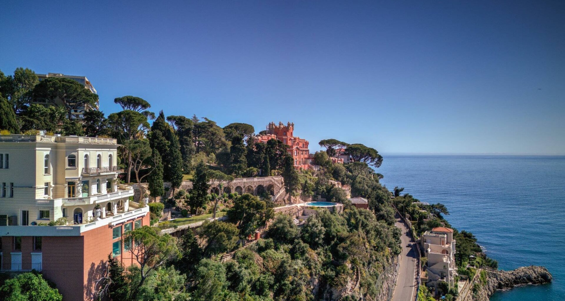 Immobilier de luxe: 3 choses à savoir sur la villa de James Bond en vente à Nice