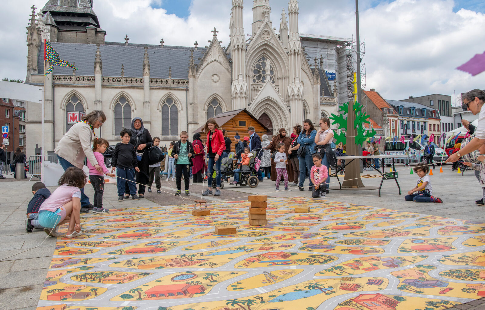 Fête mondiale du jeu : la Grand’Place de Roubaix se transforme en terrain de jeu géant ce samedi 17 mai !