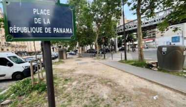 Benne à verre, pelouse éparse, sanisette… À Paris, l’état de la place du Panama déclenche une « crise diplomatique »