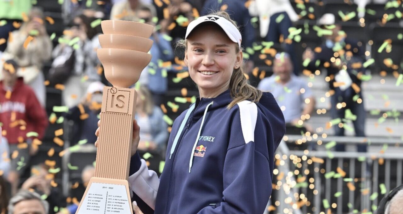 WTA - Strasbourg > Elena Rybakina : "On va devoir probablement fêter le titre dans le train"
