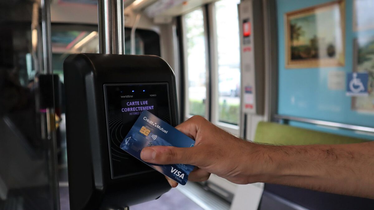 La carte bancaire comme titre de transport : pourquoi l’Île-de-France résiste-t-elle ?