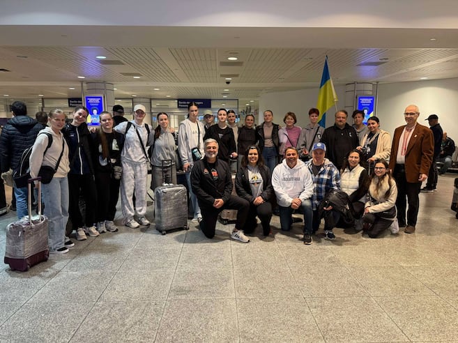Des volleyeuses ukrainiennes débarquent à Québec