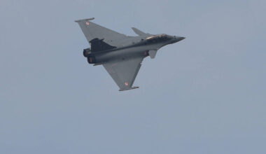 que sait-on des avions de chasse indiens que le Pakistan affirme avoir abattus ? – Libération