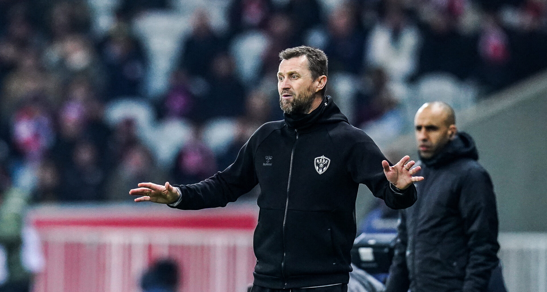 Eirik Horneland head coach of ASSE during the Ligue 1 McDonald's match between Lille and Saint Etienne at Stade Pierre-Mauroy on February 1, 2025 in Lille, France. (Photo by Daniel Derajinski/Icon Sport) - Photo by Icon Sport