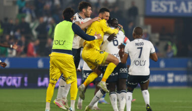 Les Havrais accueillis en héros par leurs supporters à leur retour de Strasbourg - Ligue 1 - J34 - Strasbourg-Le Havre (2-3)