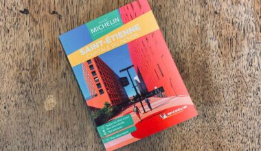 Saint-Etienne, la tête dans le Guide vert