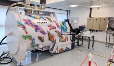 À l’université de Rouen, une machine surpuissante unique en Europe révolutionne la traque des PFAS et autres polluants