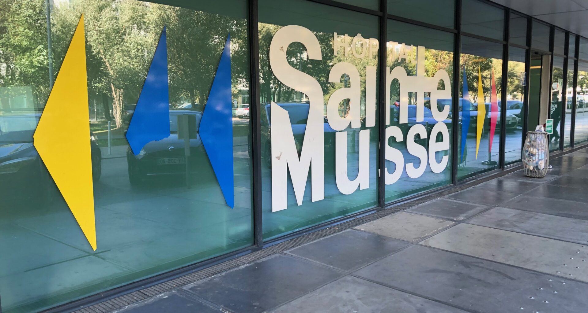 Var : une nouvelle promotion de 15 docteurs juniors et 101 interne