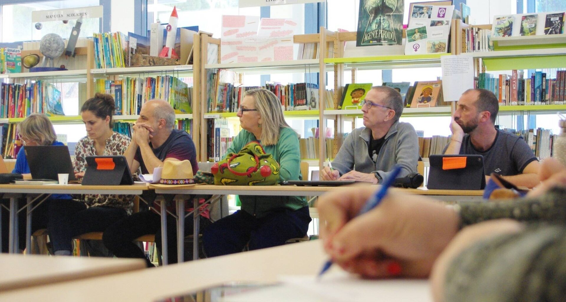 "Il n'y a aucune tentative d'endoctrinement" avec le programme d’éducation à la vie affective, relationnelle et à la sexualité, assure le rectorat de l'Académie de Nice