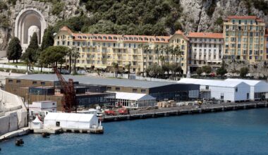 Trop haut de 70cm, le nouveau centre des congrès du port de Nice? Le comité de quartier saisit le préfet