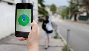 "Même si ça n'empêche rien, ça me rassure": pourquoi ces Azuréens et Varois ont choisi de tracer leurs enfants