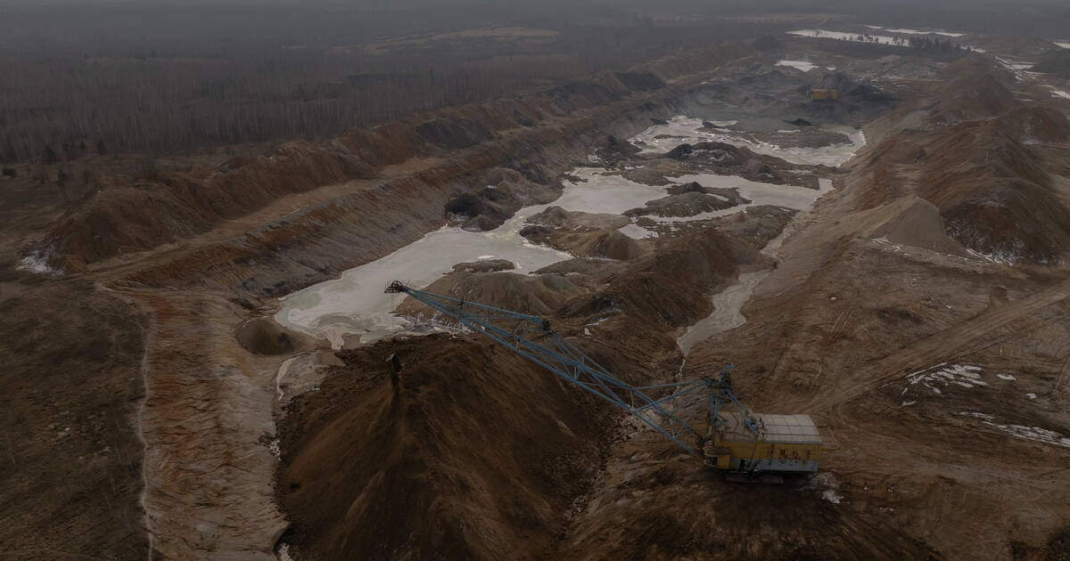 Trump et Zelensky signent un vaste partenariat sur l’accès aux minerais – Libération