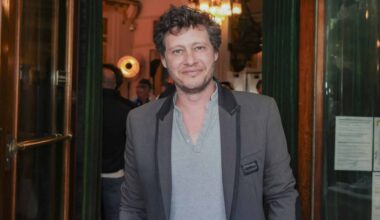 Joe Dassin : 44 ans après sa mort, son fils Jonathan lève le voile sur les causes de son décès