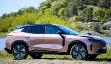 On a roulé en Lynk & Co 08, le SUV hybride rechargeable qui humilie presque la voiture électrique sur son terrain