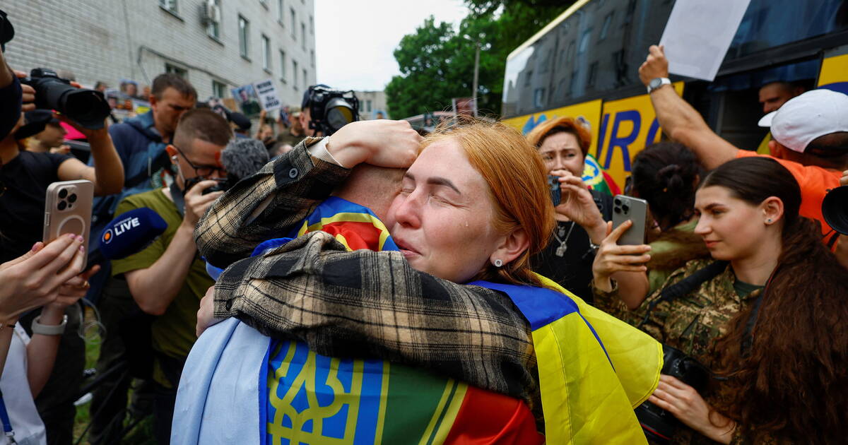 Avec l’Ukraine, la Russie échange des prisonniers de guerre et largue ses bombes – Libération