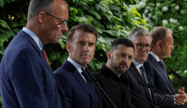Russie-Ukraine: «La véritable pression est entre les mains des Américains», estime Jean de Gliniasty