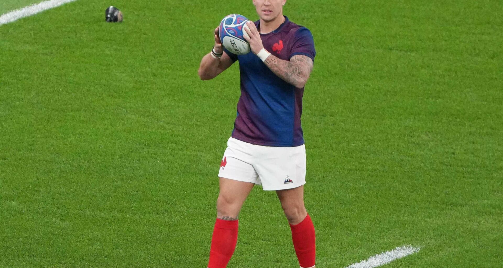 Rugby Scapulaire - Laurent Labit : "Franchement, il serait temps d’arrêter de chercher les problèmes, dès qu’il est question de Matthieu Jalibert"
