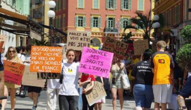 Une centaine de participants à la marche pour la défense des droits des enfants à Nice
