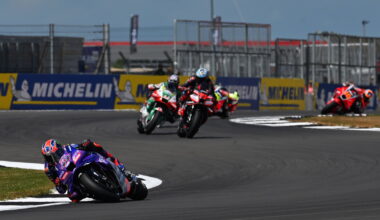 Jack Miller a eu un dimanche 'décent' mais : 'J'utilisais le bord du pneu pour tourner, je ne pensais pas que ça tiendrait ; je me suis rendu compte que ce n'était pas faisable.'