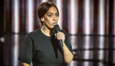 Paris : Amel Bent va donner un concert gratuit au forum des Halles