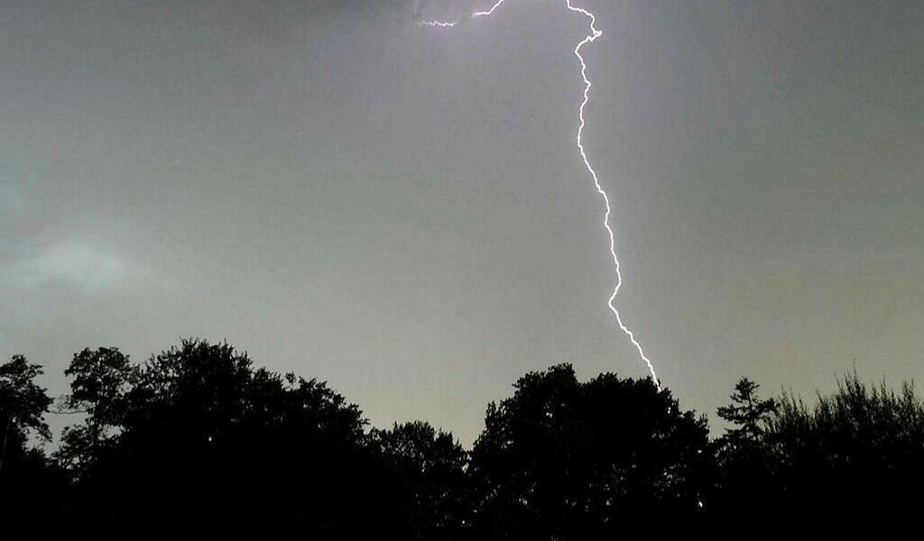 « On peut craindre des orages parfois très pluvieux » : à quoi s’attendre en