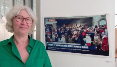Dans les canevas d’actualité de la brodeuse, un point est égal à un pixel