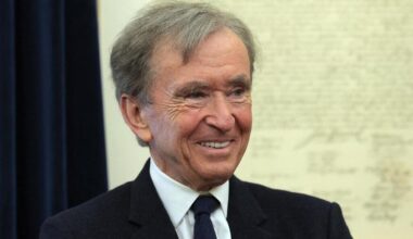 Trump reçoit son « très bon ami » Bernard Arnault, patron de LVMH