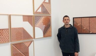 L’aquarelliste Gaël Darras se joue des murs et expose à Nantes