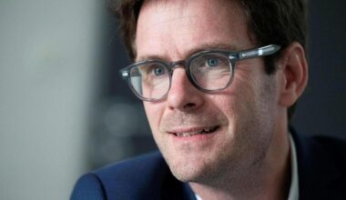 Congrès du PS : les socialistes de la Sarthe optent pour le maire de Rouen Nicolas Mayer-Rossignol