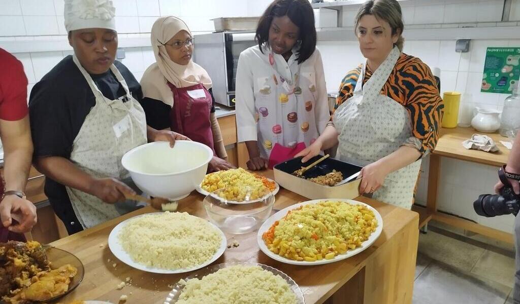 À Nantes, ils cuisinent ensemble pour décrocher un emploi