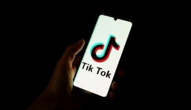 Avec des vidéos truquées, ils ciblent des travailleurs de la protection de l’enfance sur TikTok