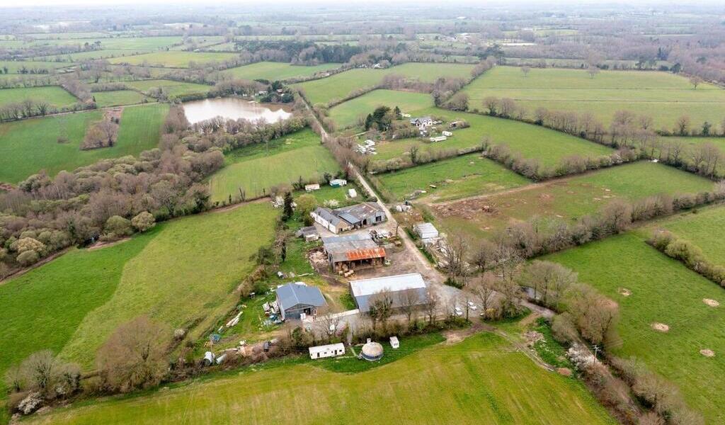 Une journée de portes ouvertes festive et militante à l’ex-ZAD de Notre-Dame-des-Landes, le