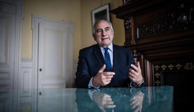 Képénékian tacle Aulas et lui propose un ticket pour 2026