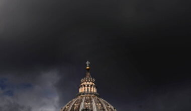 Les caisses vides du Vatican, l’autre grand défi du pape Léon XIV – Libération