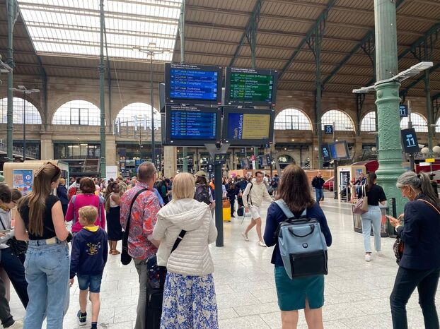 Paris. A la Gare du Nord, le trafic semblait davantage perturbé par un sanglier que par les intempéries. V.H.-M.