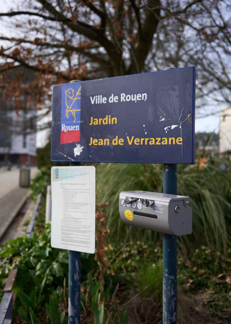 D'ici à 2026, quatre caniparcs seront équipés de parcours d'agility, de sac à déjections, de poubelles et de bancs.