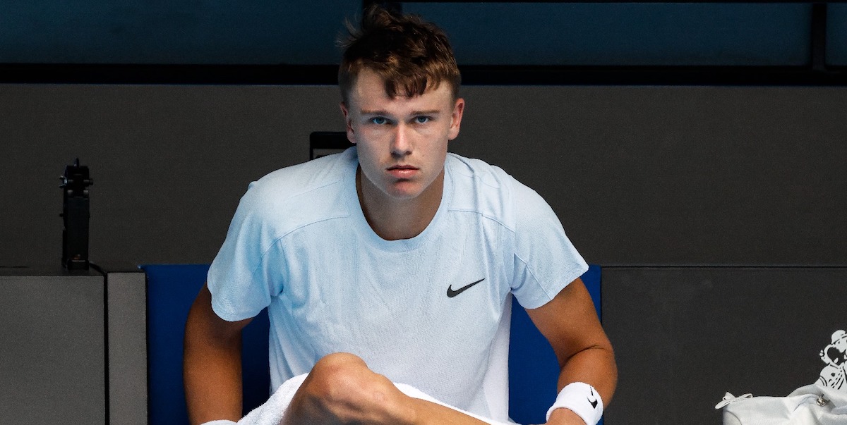 ATP > Inquiétude pour Holger Rune à une semaine de Roland-Garros : "Après Rome, je me sentais vraiment mal et ce depuis longtemps. Les tests ont montré que j'avais toujours une infection dans la gorge et l'estomac"