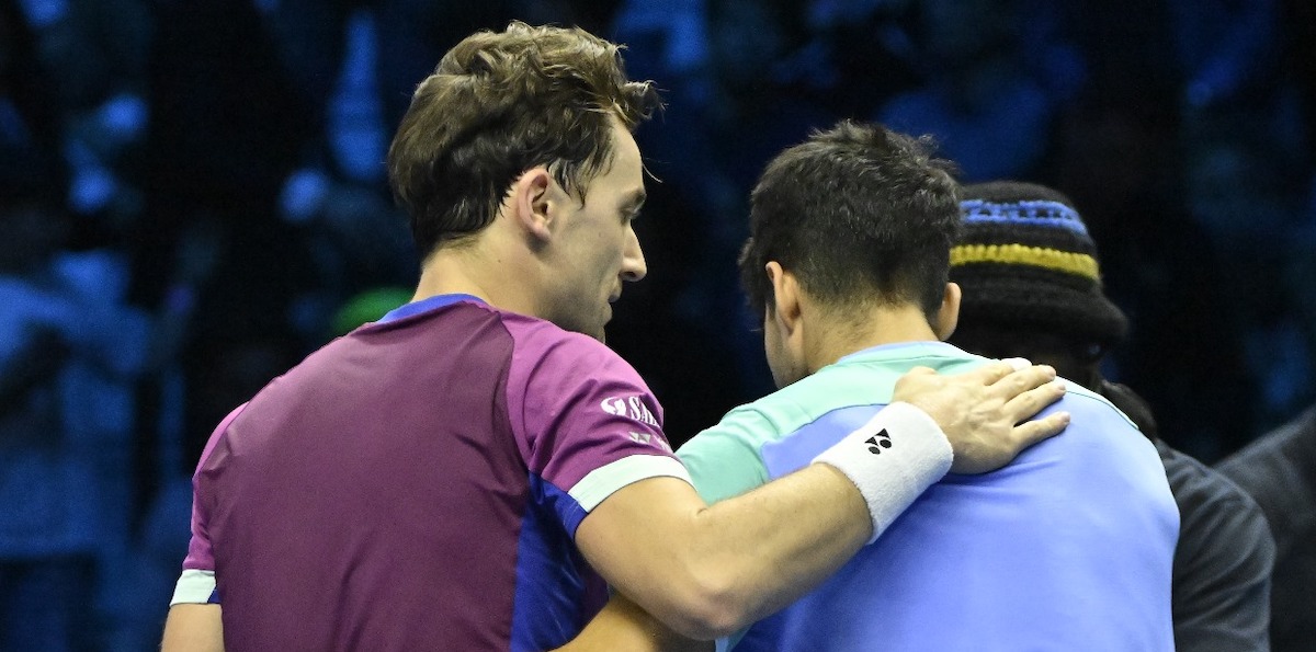 Insolite, ATP > Casper Ruud sur Carlos Alcaraz : "J'ai entendu dire qu'il vivait toujours avec ses parents à Murcie et qu'il avait toujours sa chambre d'enfance. C'est un homme très humble. Que peut-on demander de plus à un athlète ?"