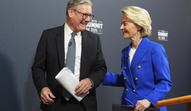 Le Premier ministre britannique, Keir Starmer, et la présidente de la Commission européenne, Ursula von der Leyen. © Carl Court/AP/SIPA