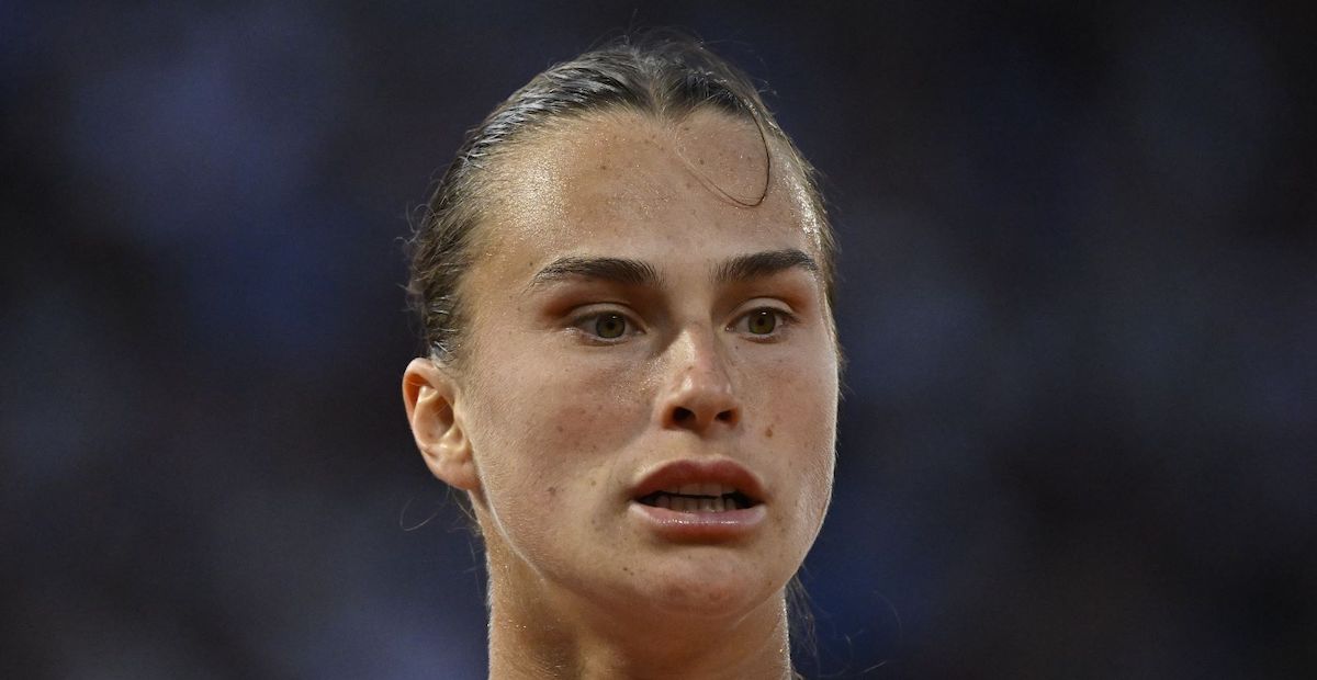 Roland Garros > Sabalenka à un journaliste sur Djokovic : "Laissez-le tranquille. Laissez-le vivre. Vous essayez de mettre autant de pression que possible sur Novak !"