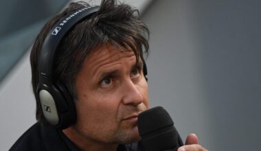 Roland Garros > Fabrice Santoro, après la victoire d’Alcaraz contre Dzumhur : "Il fallait le libérer, il était tard, mais la question que j’aurais aimé lui poser, c’est : d’après toi, que va te dire Juan Carlos Ferrero dans les vestiaires après ce match ?"