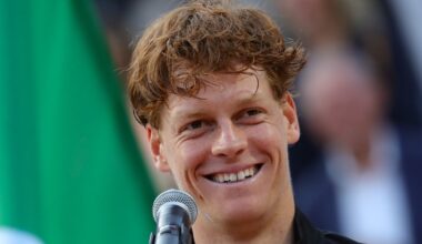 ATP - Rome > L'humour ravageur de Sinner après sa défaite contre Alcaraz : "Un grand merci à mon frère qui, au lieu d'être ici, est à Imola pour regarder la Formule 1"