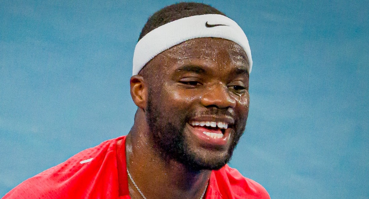 Insolite, ATP > Frances Tiafoe : "Je me moque toujours d'Alexander Zverev. Il s'est senti à l'aise dès le début. Il marchait de la même manière, il portait toujours les mêmes chaînes avec le bandeau, les cheveux longs. Il se sentait lui-même depuis le début, c'est mon gars"