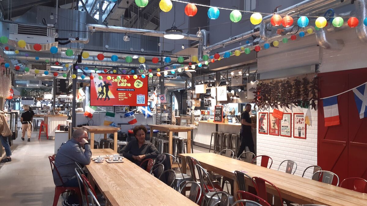 « C’est un carnage » : derrière la belle vitrine des halles gourmandes, ces commerçants qui souffrent