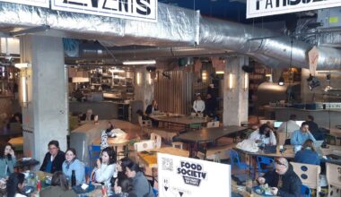 Food court, food market, food hall… À Paris et en Seine-Saint-Denis, les recettes du succès (ou pas)