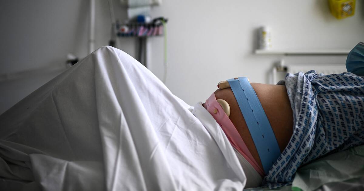 le corps d’une femme enceinte maintenu artificiellement en vie à cause de la loi anti-avortemement – Libération