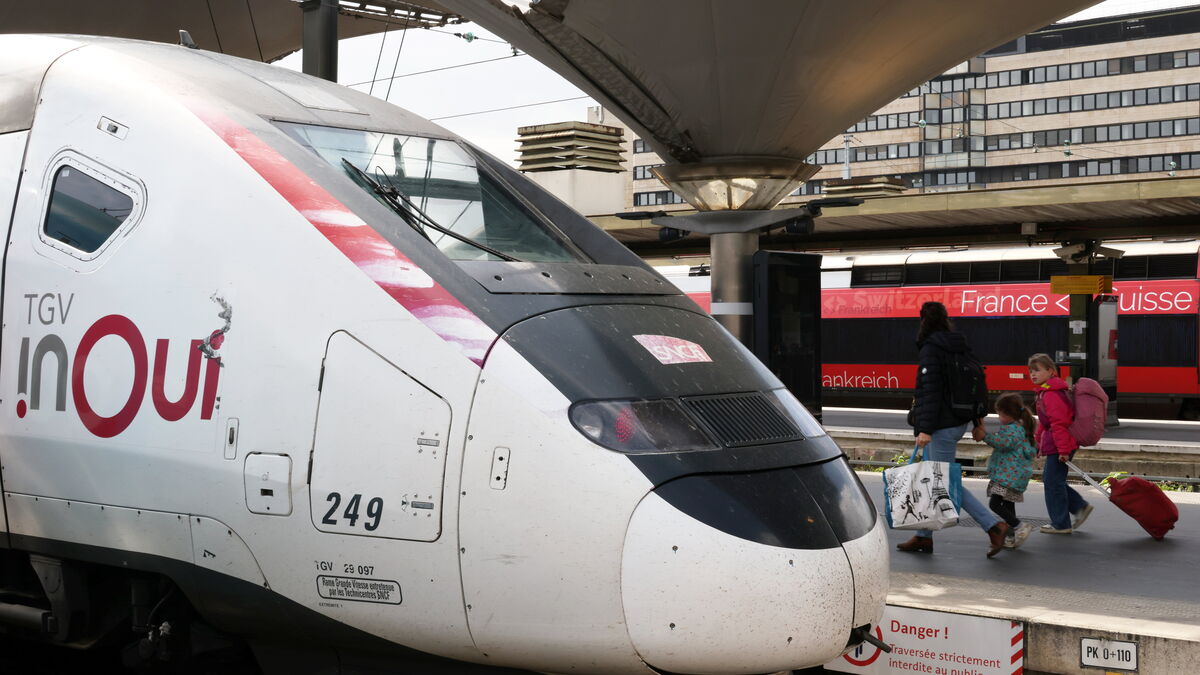 « On ne sait pas comment il a tenu » : un homme parcourt 500 km accroché à un TGV entre Paris et Valence